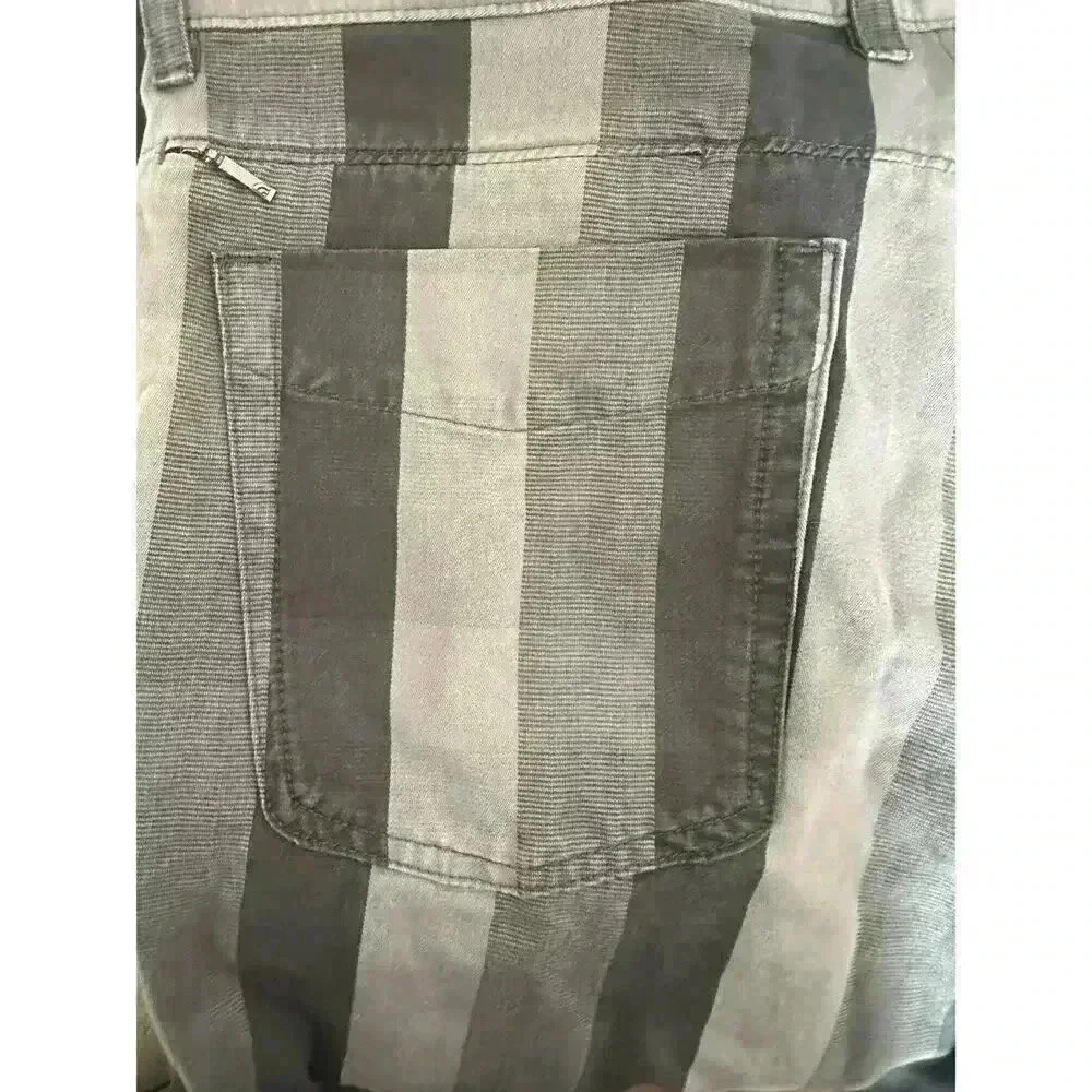 The North Face The Narrows Striped Short Men’s Size 34 Asphalt Grey